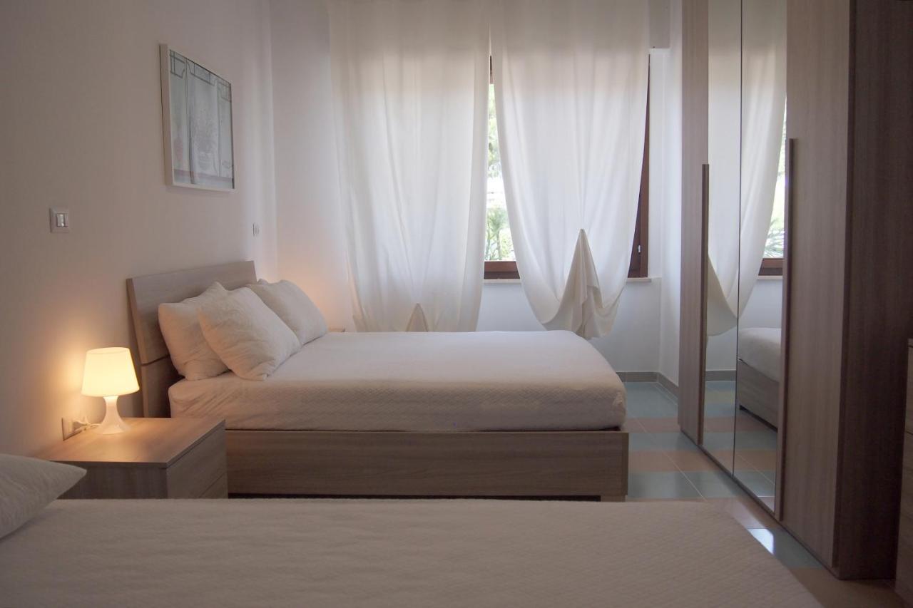 Le Rose Beach&Suites Martinsicuro Exterior foto